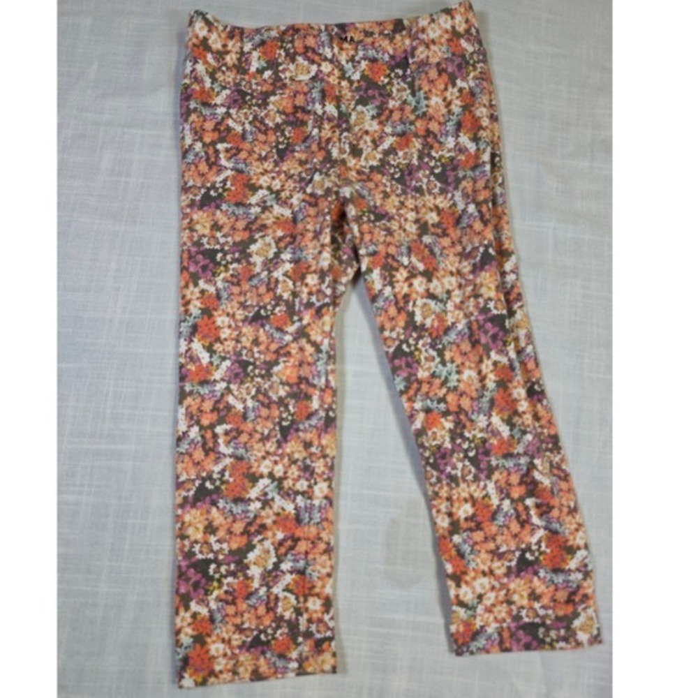 Matty M Twist Front Top and Sonoma Floral Leggings Set Small Purple Orange